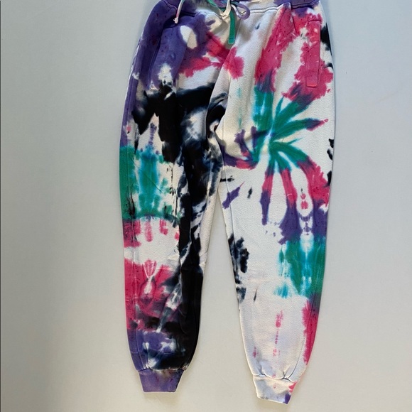 Worthy Threads Tie-Dye Sweatshirt Jogger Set - Picture 5 of 10
